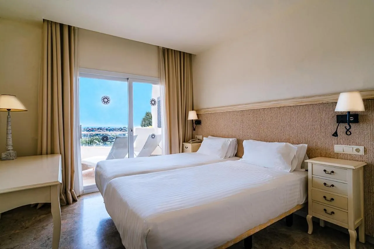 Aparthotel Cordial Mijas Golf 4*,